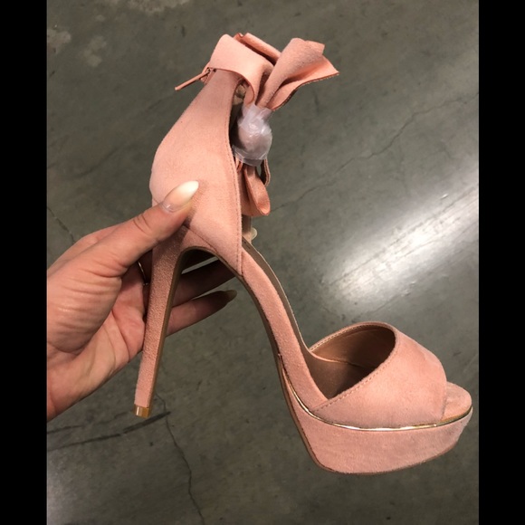 NIB Qupid side bow blush peep toes - Picture 2 of 3